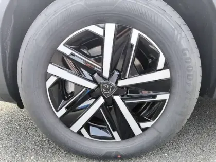 Photo 12 Peugeot 2008  Hybrid 110 e-DCS6