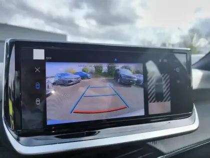 Photo 54 Peugeot 2008  Hybrid 110 e-DCS6