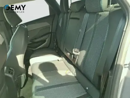 Photo 9 Peugeot 308  SW PureTech 130ch S&S EAT8