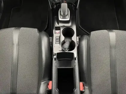 Photo 29 Peugeot 2008  PureTech 130 S&S EAT8