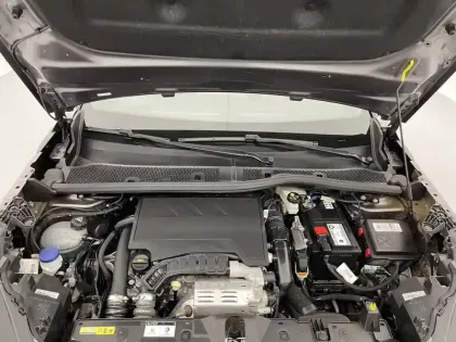 Photo 20 Peugeot 2008  PureTech 130 S&S EAT8