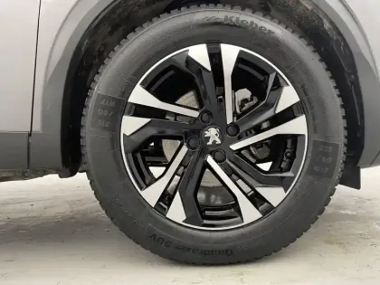 Photo 113 Peugeot 2008  PureTech 130 S&S EAT8