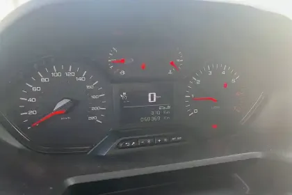 Photo 18 Peugeot Partner  FOURGON STANDARD 650 KG BLUEHDI 100 S&S BVM5