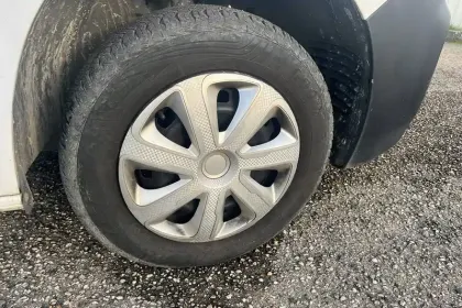 Photo 13 Peugeot Partner  FOURGON STANDARD 650 KG BLUEHDI 100 S&S BVM5