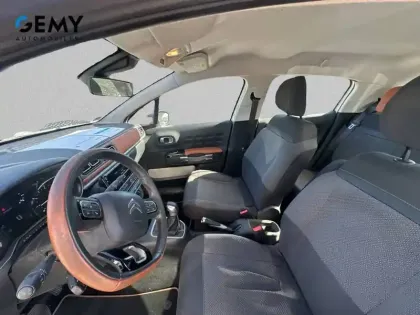 Photo 40 Citroën C3  PureTech 82