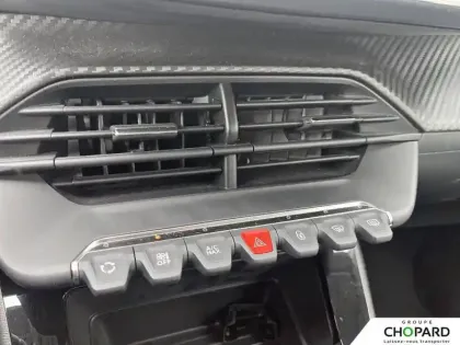 Photo 36 Peugeot 208 Gén. II Ph1 NG Like 5