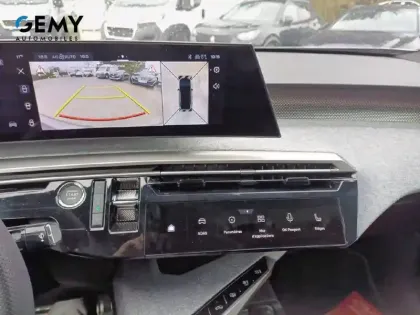 Photo 24 Peugeot 3008  Hybrid 145 e-DCS6