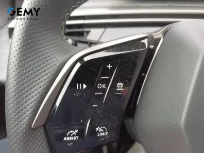 Photo 16 Peugeot 3008  Hybrid 145 e-DCS6