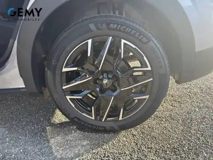 Photo 43 Peugeot 3008  Hybrid 145 e-DCS6