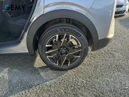 Photo 10 Peugeot 3008 Gén. III Ph1 Allure 5