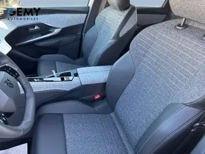 Photo 8 Peugeot 3008 Gén. III Ph1 Allure 5