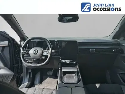 Photo 17 Renault Austral  E-Tech hybrid 200