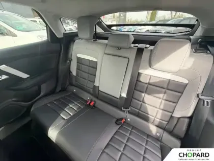 Photo 43 Citroën C4  Hybride 145 e-DCS6