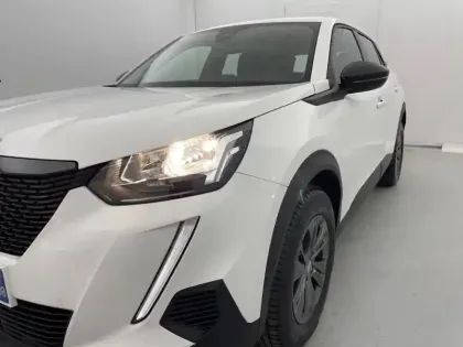 Photo 23 Peugeot 2008  BlueHDi 110 S&S BVM6