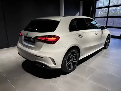 Photo 41 Mercedes Classe A  200 d 8G-DCT