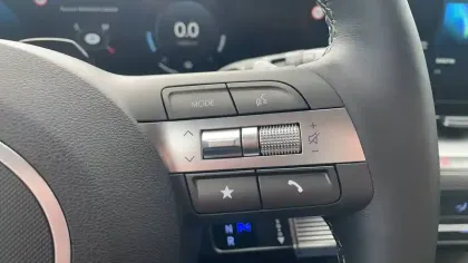 Photo 47 Hyundai Kona  Hybrid 129