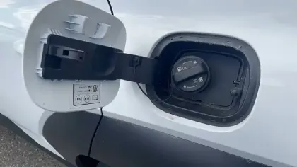 Photo 29 Hyundai Kona  Hybrid 138