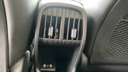 Photo 58 Hyundai Kona  Hybrid 129