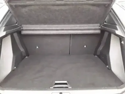 Photo 15 Peugeot 2008  BlueHDi 100 S&S BVM6