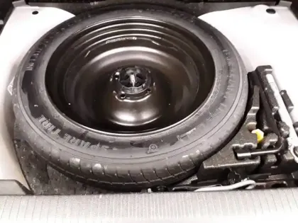 Photo 14 Peugeot 2008  BlueHDi 100 S&S BVM6