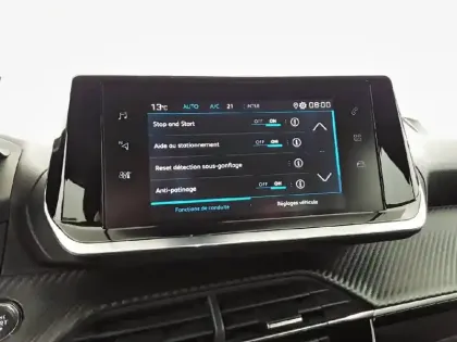 Photo 22 Peugeot 2008  BlueHDi 100 S&S BVM6