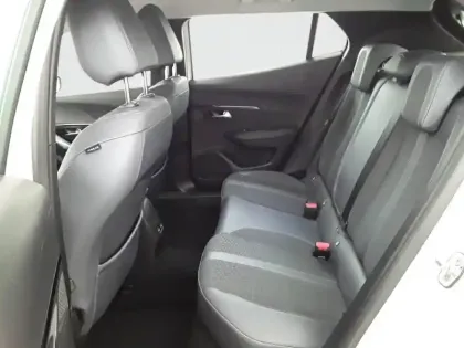 Photo 20 Peugeot 2008  BlueHDi 100 S&S BVM6