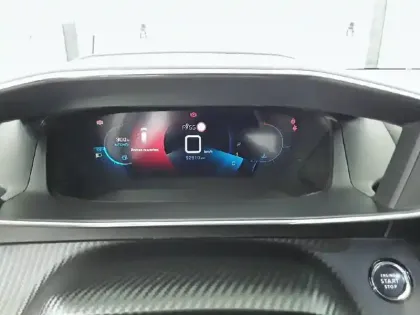 Photo 16 Peugeot 2008  BlueHDi 100 S&S BVM6