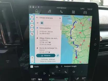 Photo 13 Renault Scenic  E-Tech electrique 220 ch grande autonomie