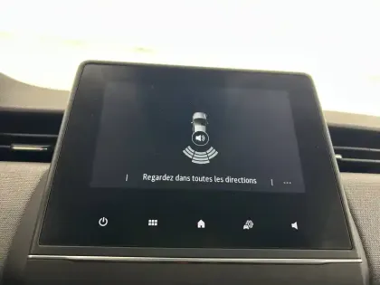 Photo 23 Renault Clio Gén. V (BJA) Ph2 Evolution 5