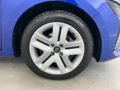 Photo 80 Renault Clio  Blue dCi 100