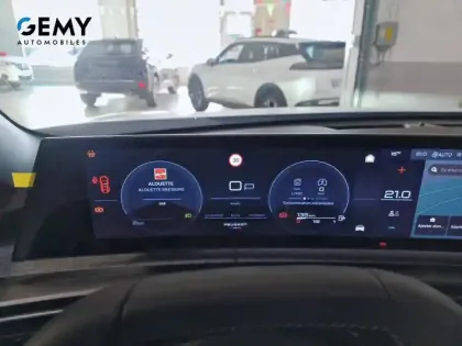 Photo 12 Peugeot 3008  Hybrid 145 e-DCS6