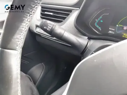 Photo 55 Renault Arkana  E-Tech 145 - 21B