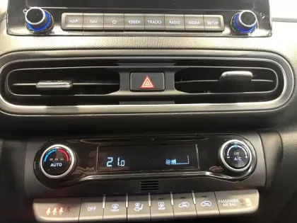 Photo 29 Hyundai Kona  1.6 CRDi 136 DCT-7 Hybrid 48V