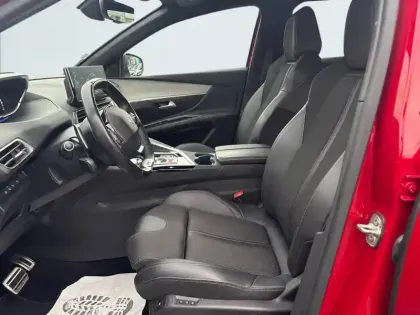 Photo 30 Peugeot 3008  Hybrid 225 e-EAT8