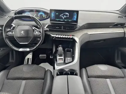 Photo 47 Peugeot 3008  Hybrid 225 e-EAT8