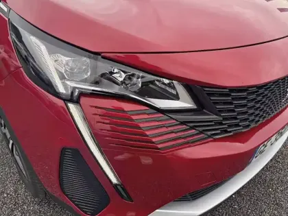 Photo 55 Peugeot 3008  Hybrid 225 e-EAT8