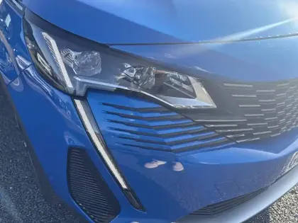 Photo 15 Peugeot 3008  Hybrid 225 e-EAT8