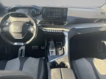 Photo 27 Peugeot 3008  Hybrid 225 e-EAT8