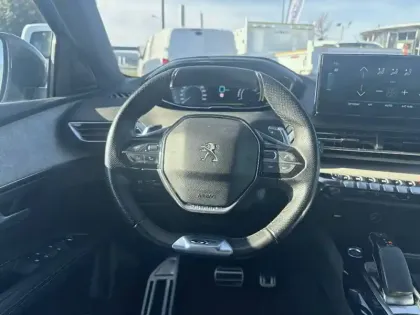 Photo 28 Peugeot 3008  Hybrid 225 e-EAT8