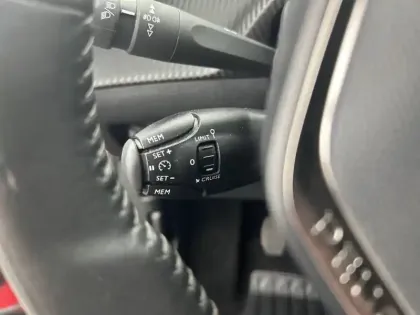 Photo 19 Peugeot 2008  PureTech 100 S&S BVM6