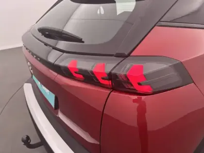 Photo 16 Peugeot 2008  PureTech 100 S&S BVM6