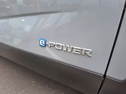 Photo 6 Nissan Qashqai Gén. III (J12) Ph1 N-Connecta 5