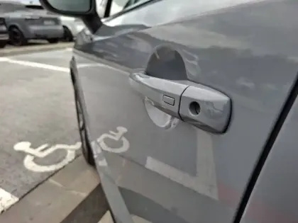 Photo 21 Nissan Qashqai Gén. III (J12) Ph1 N-Connecta 5