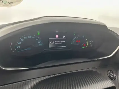 Photo 9 Peugeot 208  Electrique 50 kWh 136ch