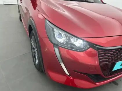 Photo 15 Peugeot 208  Electrique 50 kWh 136ch