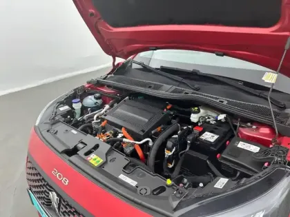 Photo 14 Peugeot 208  Electrique 50 kWh 136ch