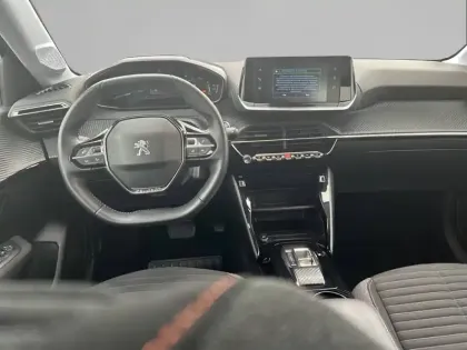 Photo 7 Peugeot 208  Electrique 50 kWh 136ch