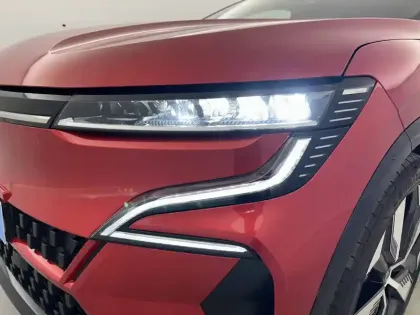 Photo 25 Renault Megane Gén. V (BCB) Ph1 Techno 5