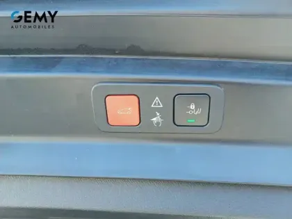 Photo 11 Peugeot 5008  BlueHDi 130ch S&S EAT8