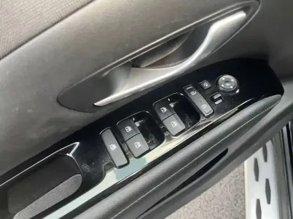 Photo 21 Hyundai Tucson  1.6 T-GDI 230 Hybrid BVA6